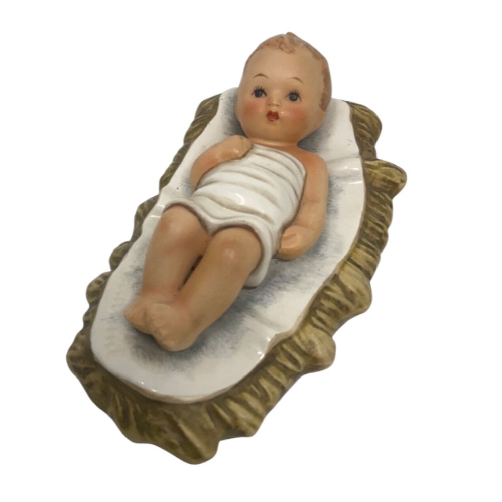 Hummel Goebel Christ Child #18 Nativity West Germany Pre-Owned Good Condition